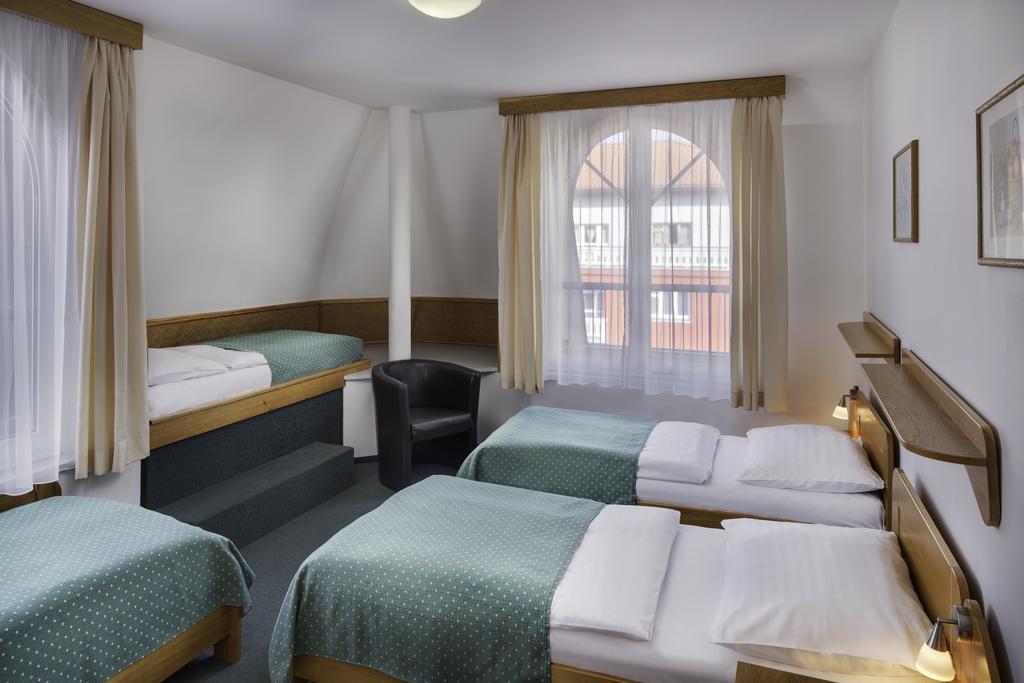 Hotel Otar Prag Eksteriør billede